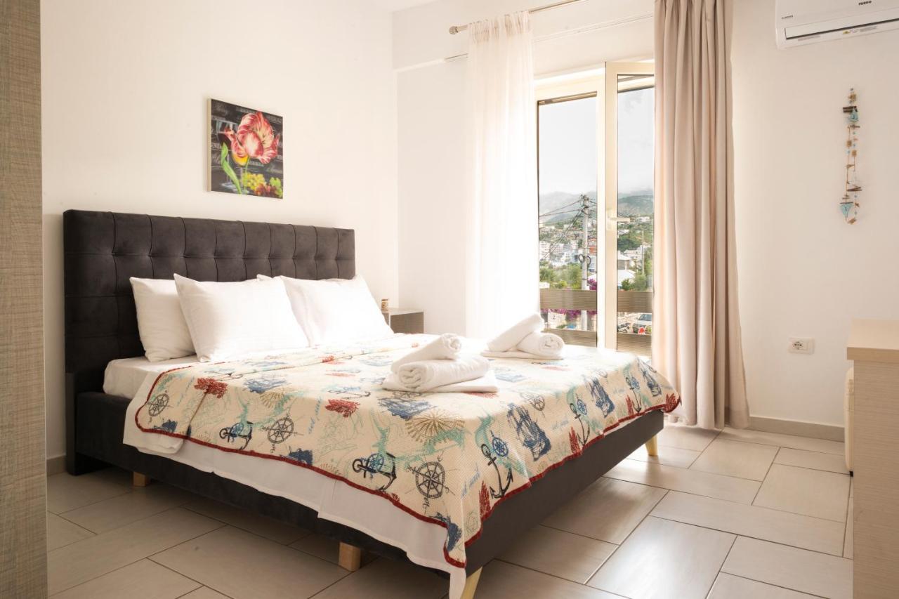 Sea Apartments Himare Exterior foto